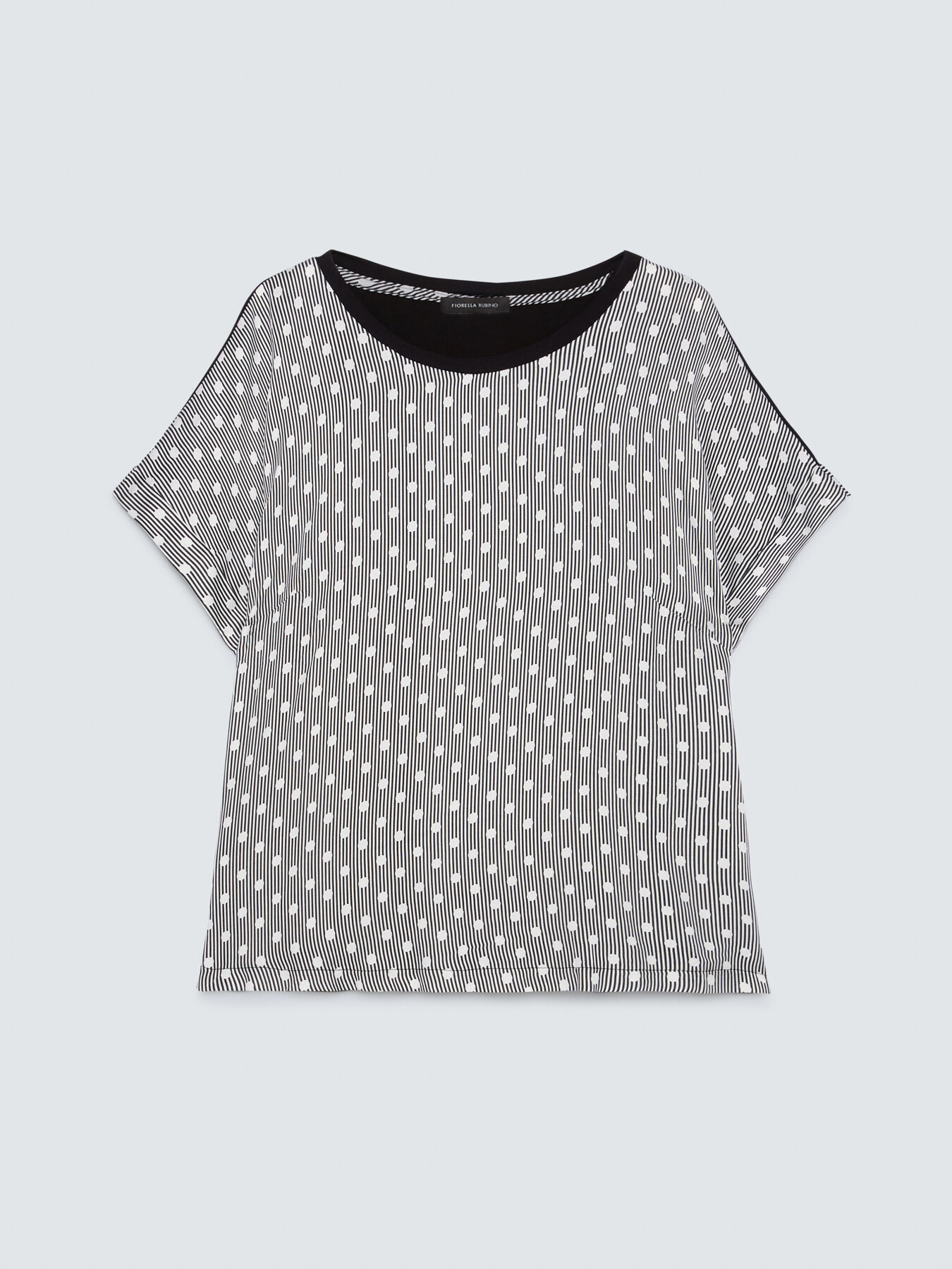 Zweifarbiges T-Shirt mit Streifen und Punkten image number 4