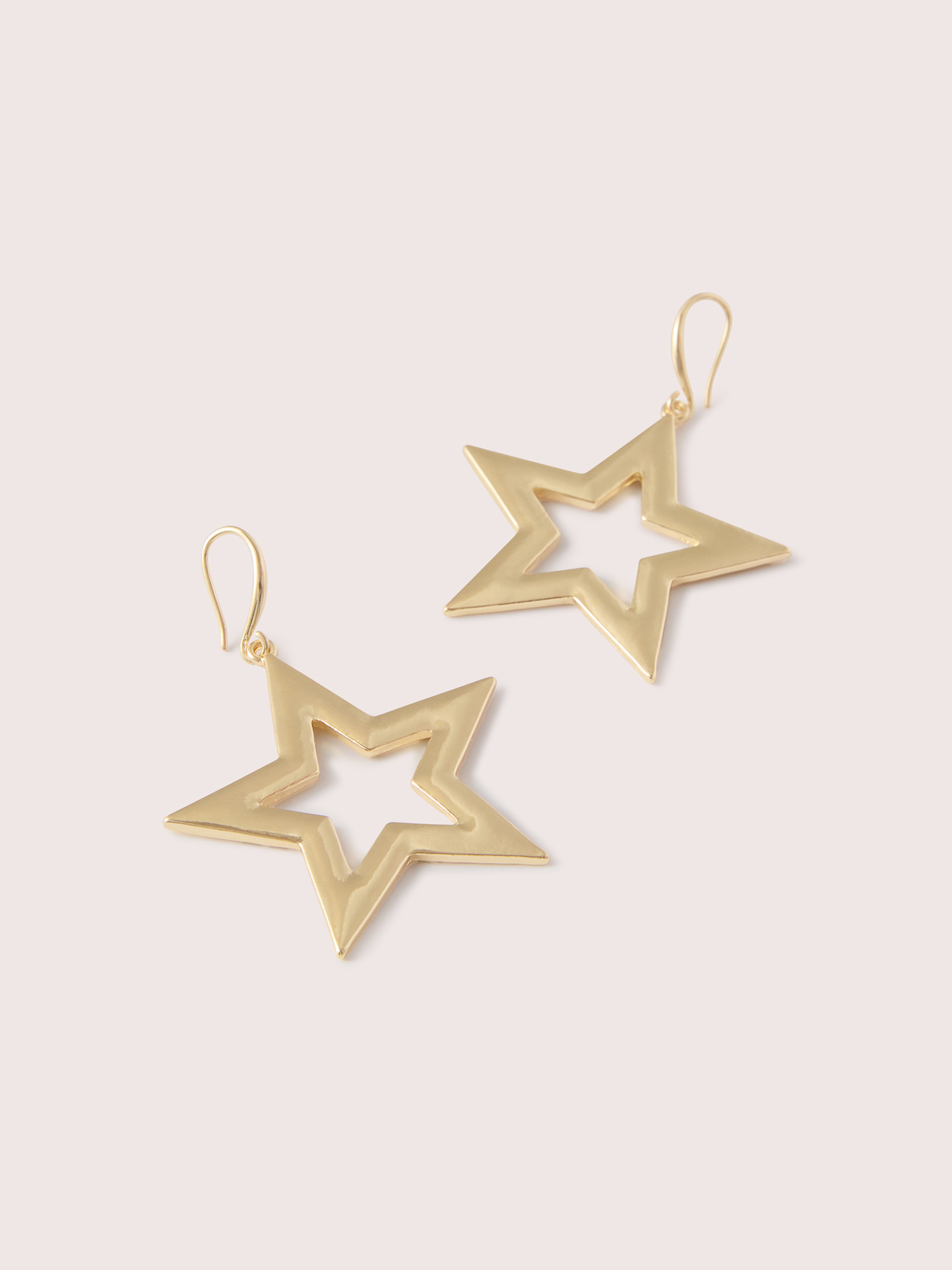 Star earrings image number 2