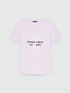 T-shirt avec imprim&eacute; fleuri et inscription image number 4
