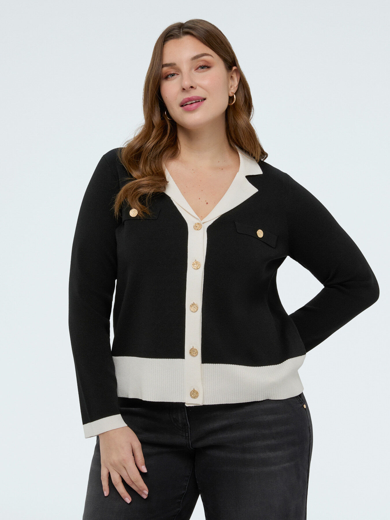 Fine knit cardigan with contrasting trims image number 0