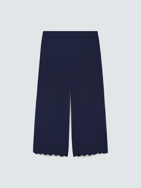 Cropped trousers with embroidered hem