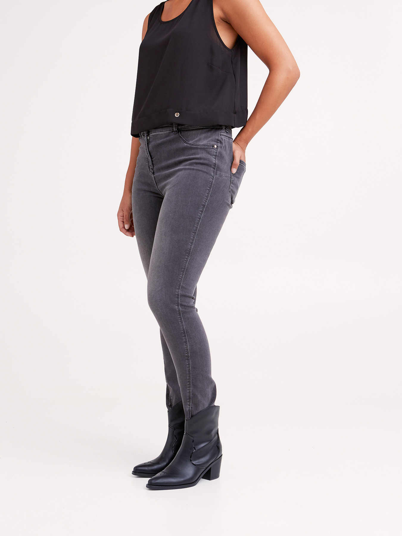 Grey push-up jeggings image number 0