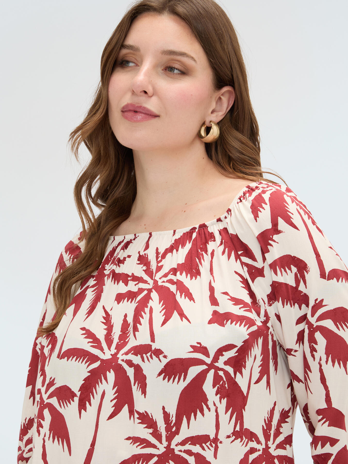 Blouse &eacute;paules d&eacute;nud&eacute;es avec imprim&eacute; image number 3