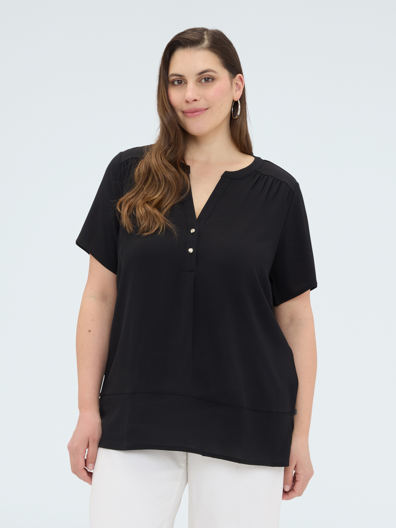 T-shirt en m&eacute;lange de lyocell avec petits boutons image number 2