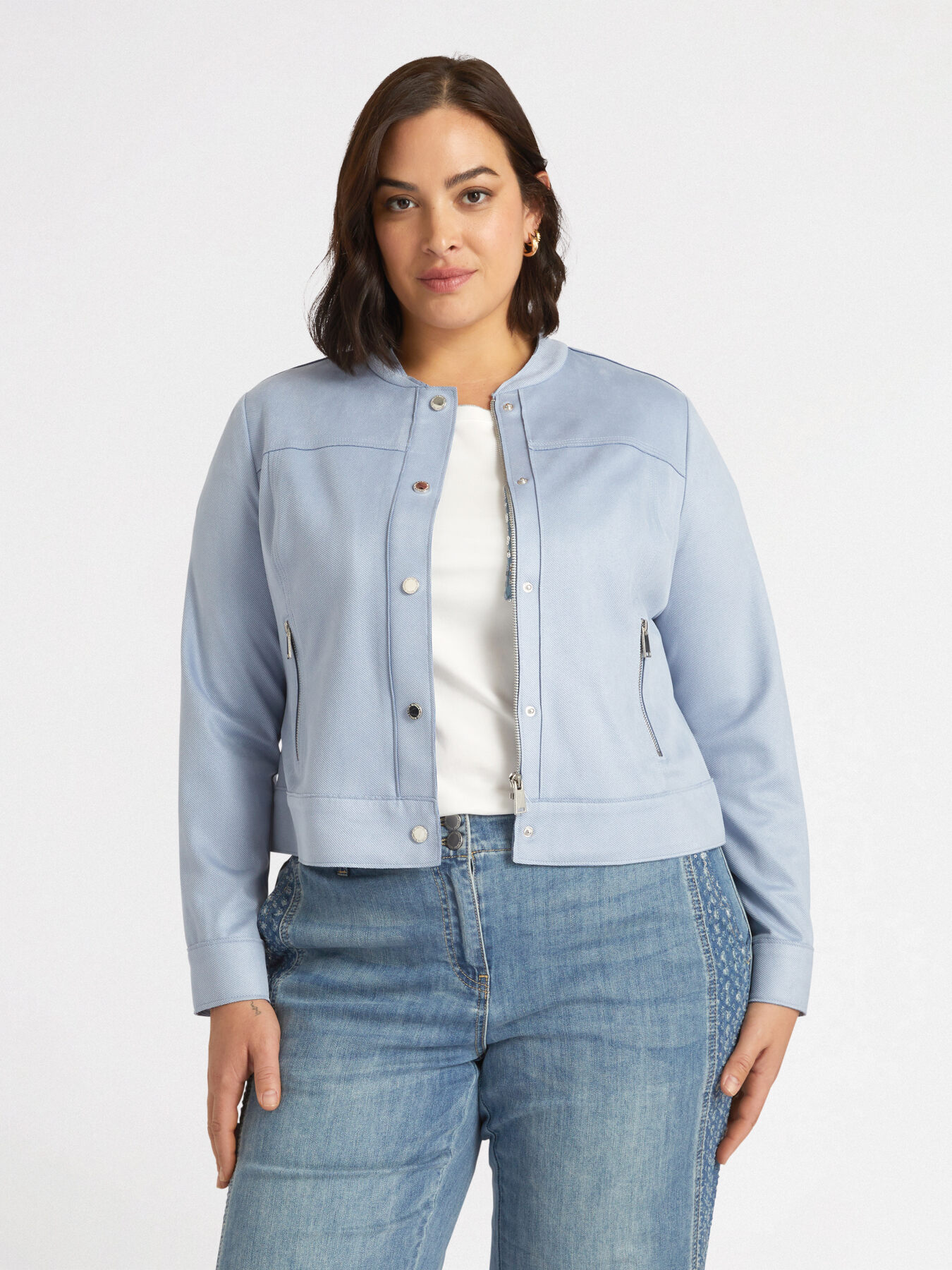 Soft touch jacket with pockets image number 0