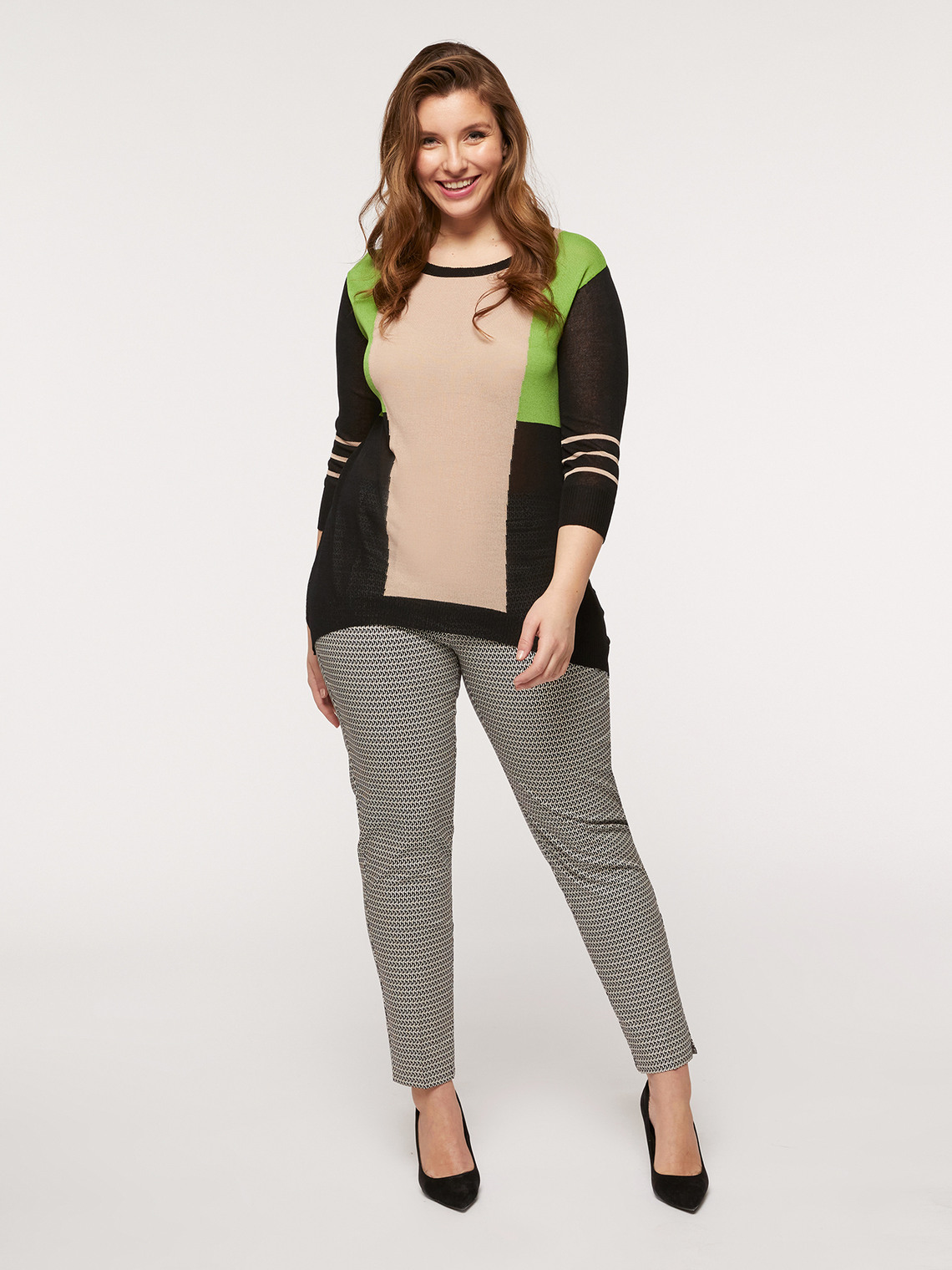Straight-leg printed trousers 