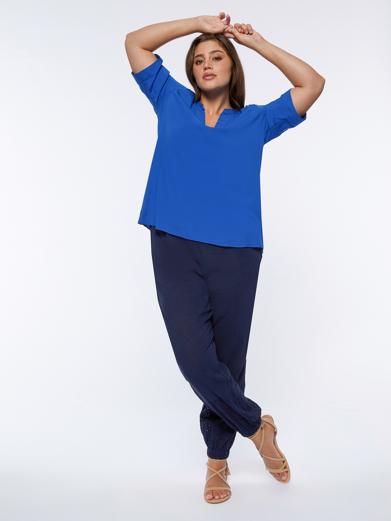 Pantalon avec bas en broderie anglaise image number 0