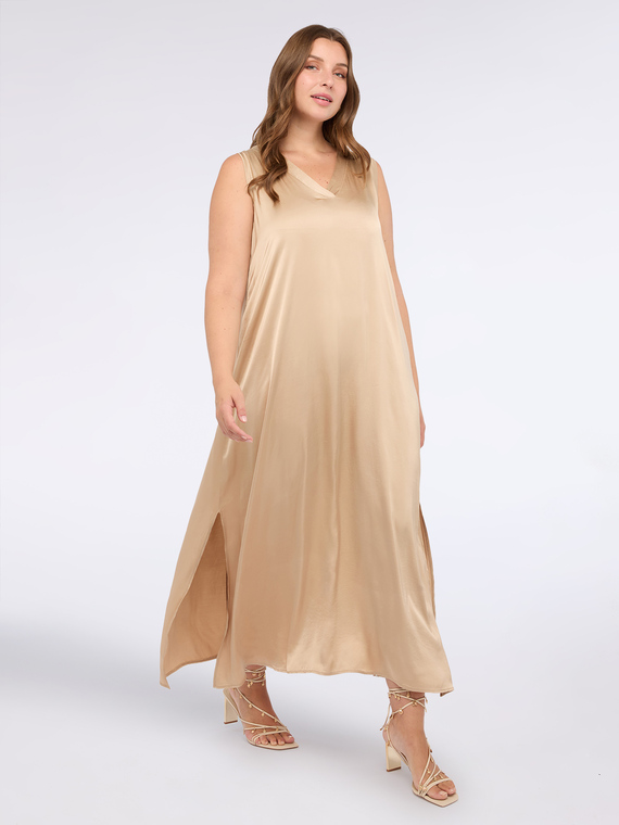 Long dress in stretch satin with V-neck