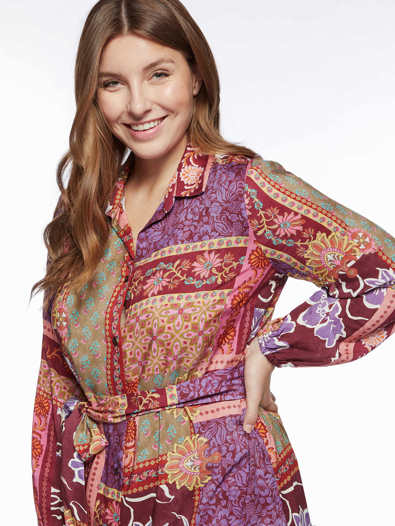 Vestido largo con estampado patchwork image number 3