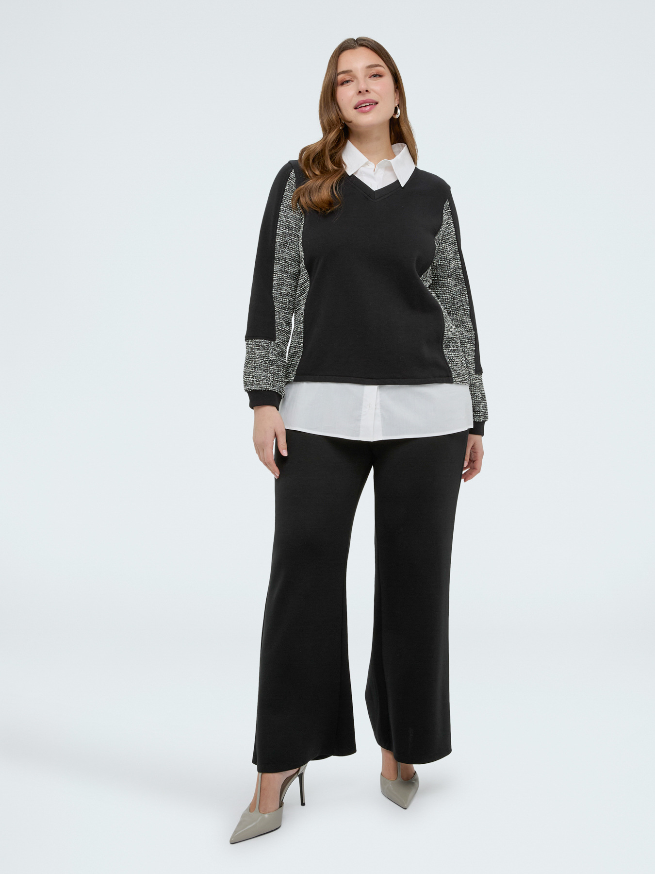Sweatshirt with shirt detail image number 2