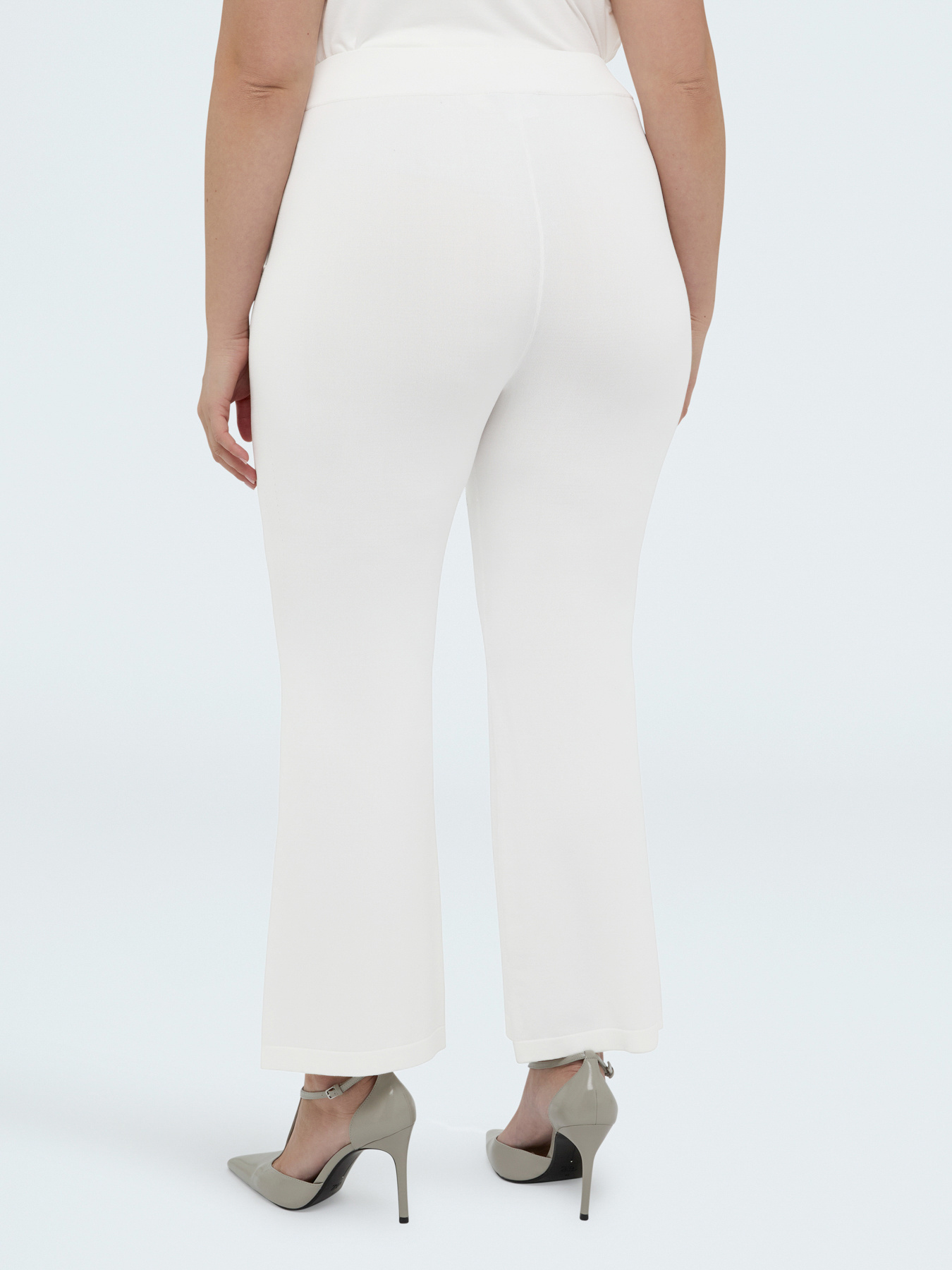 Pantalones Flare de punto image number 1