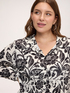 Blouse with floral print and collar image number 3