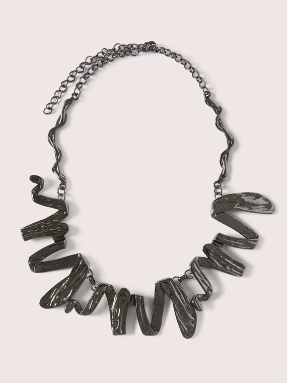 Collier avec maxi pendentif