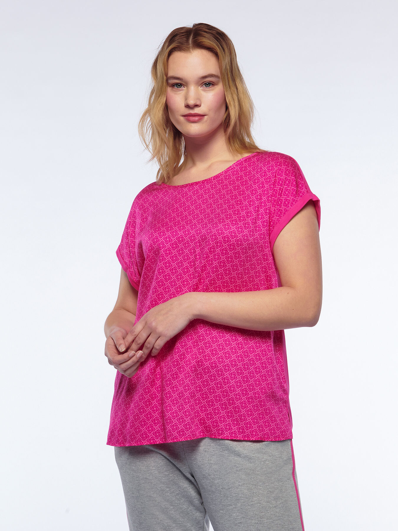 Camiseta con estampado de logotipos image number 3