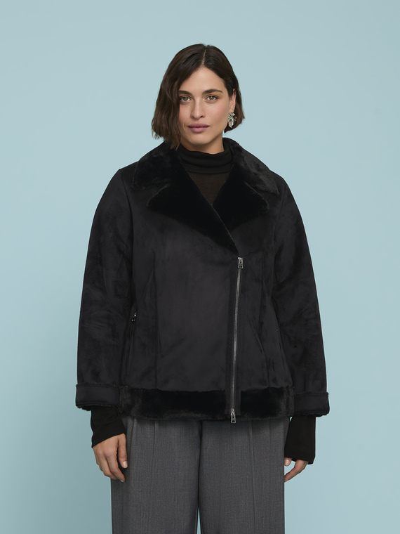Giacca soft touch con zip asimmetrica