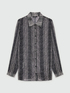 Chemise &agrave; impression &agrave; chevrons noire et blanche image number 4