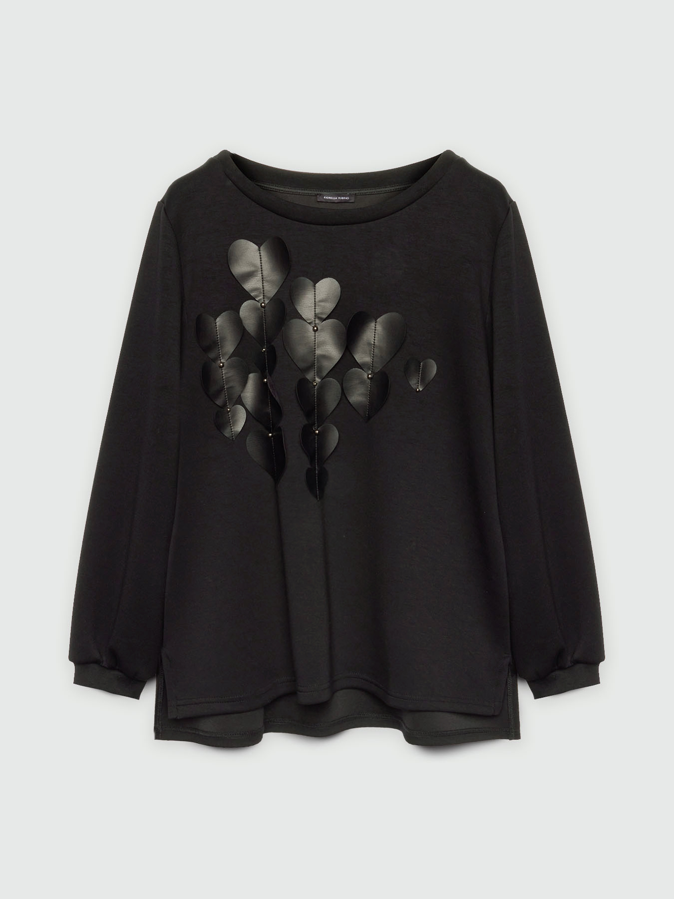 Sweat-shirt avec applications en forme de c&oelig;ur image number 4