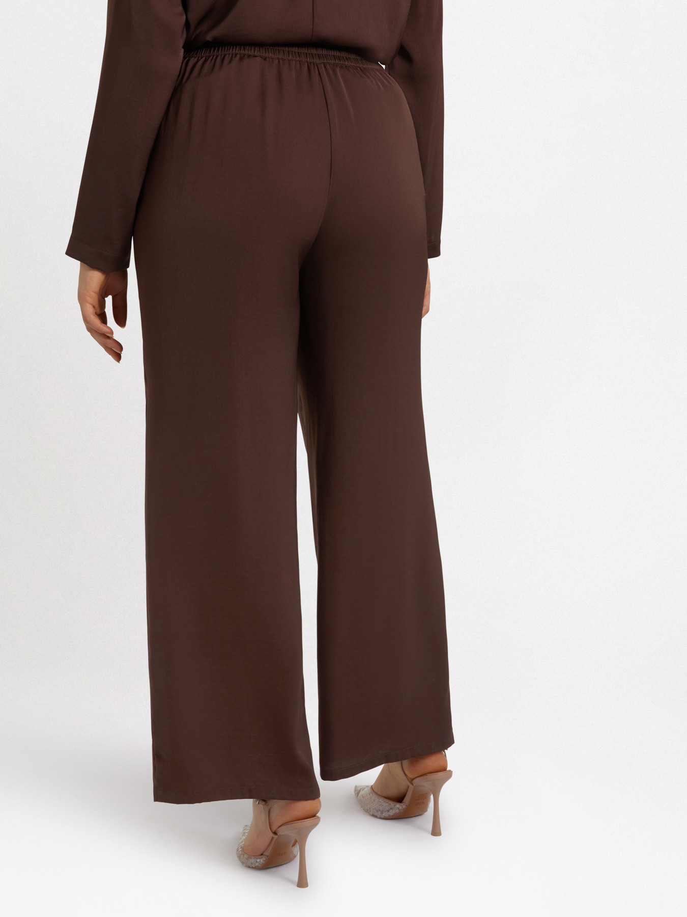 Pantalon large en tissu l&eacute;ger image number 1